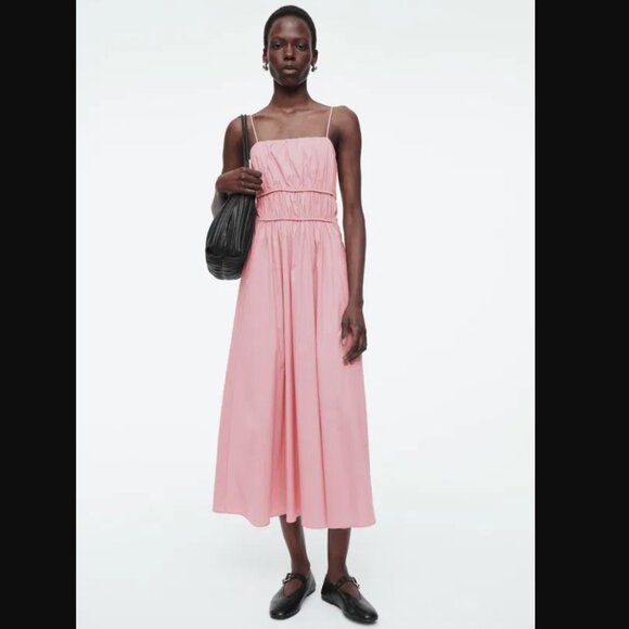 Rose pink gathered-waist midi sundress - Picture 4 of 7